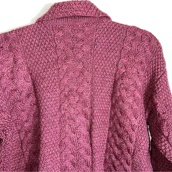 Country Club Vintage Pure New Wool Cardigan Sweater-Made in Ireland-Burgundy-Med - Picture 7 of 9